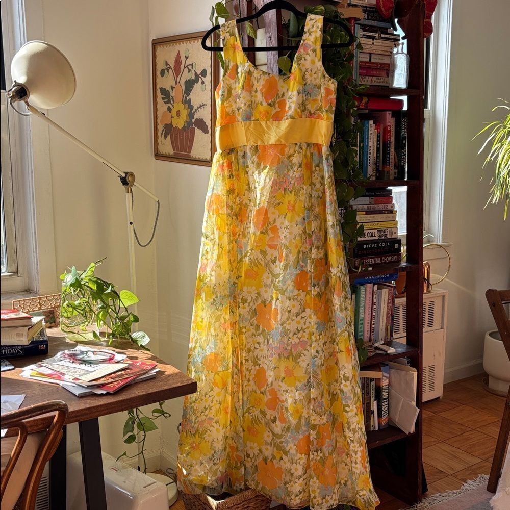 🎀Vintage 🎀 Floral Yellow and Orange Maxi Gown Organza Dress